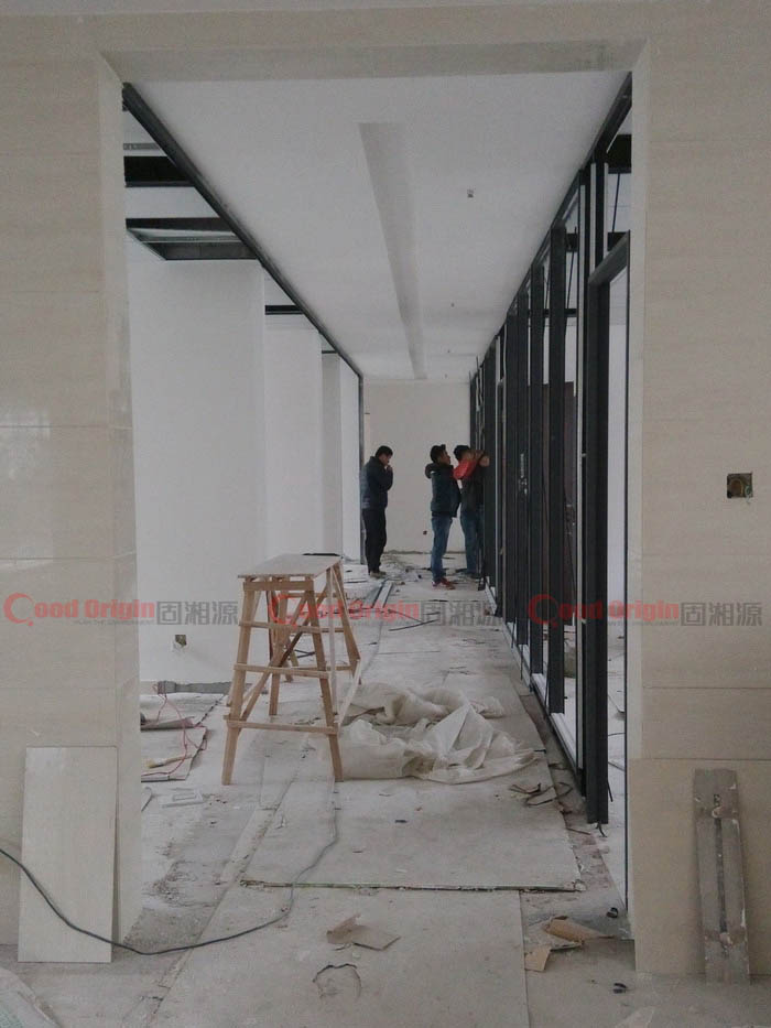 固湘源隔墻案例-麓谷益程醫療-施工期